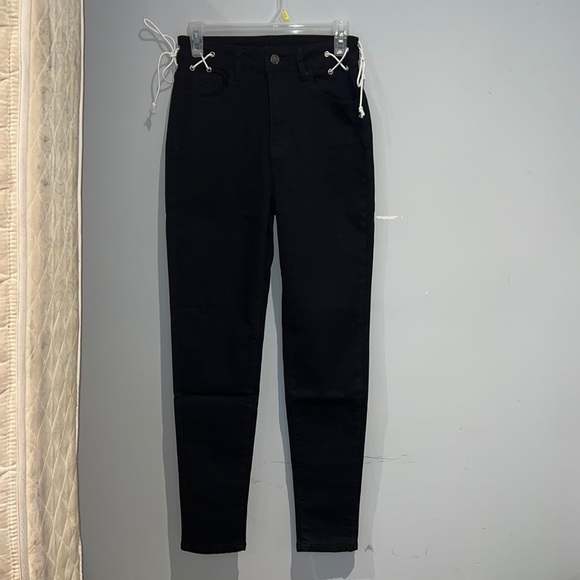 SHEIN black straight leg jeans trouser. US 4. - Picture 7 of 7